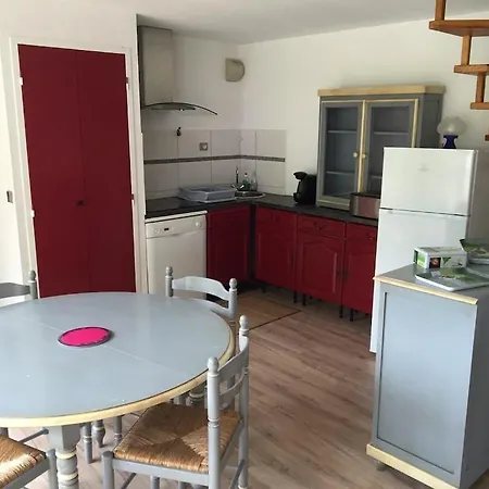 Sur Le Bord Du Lac De Fabreges Apartment Laruns